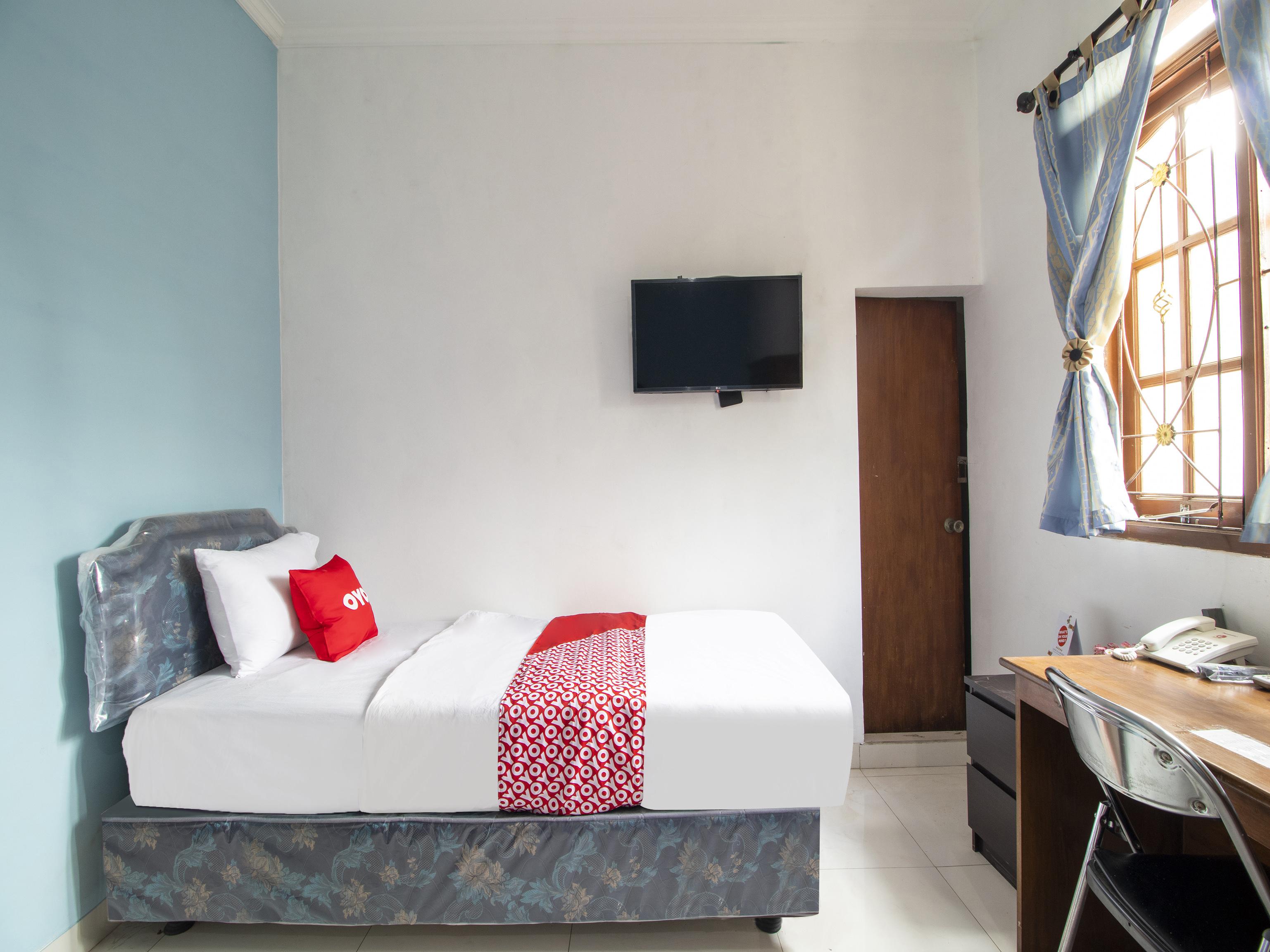 Hotel Oyo 3908 Fenway Kostel à Bandung Extérieur photo